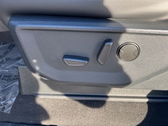 2026 Ford F-350 Super Duty Lariat - Photo 15