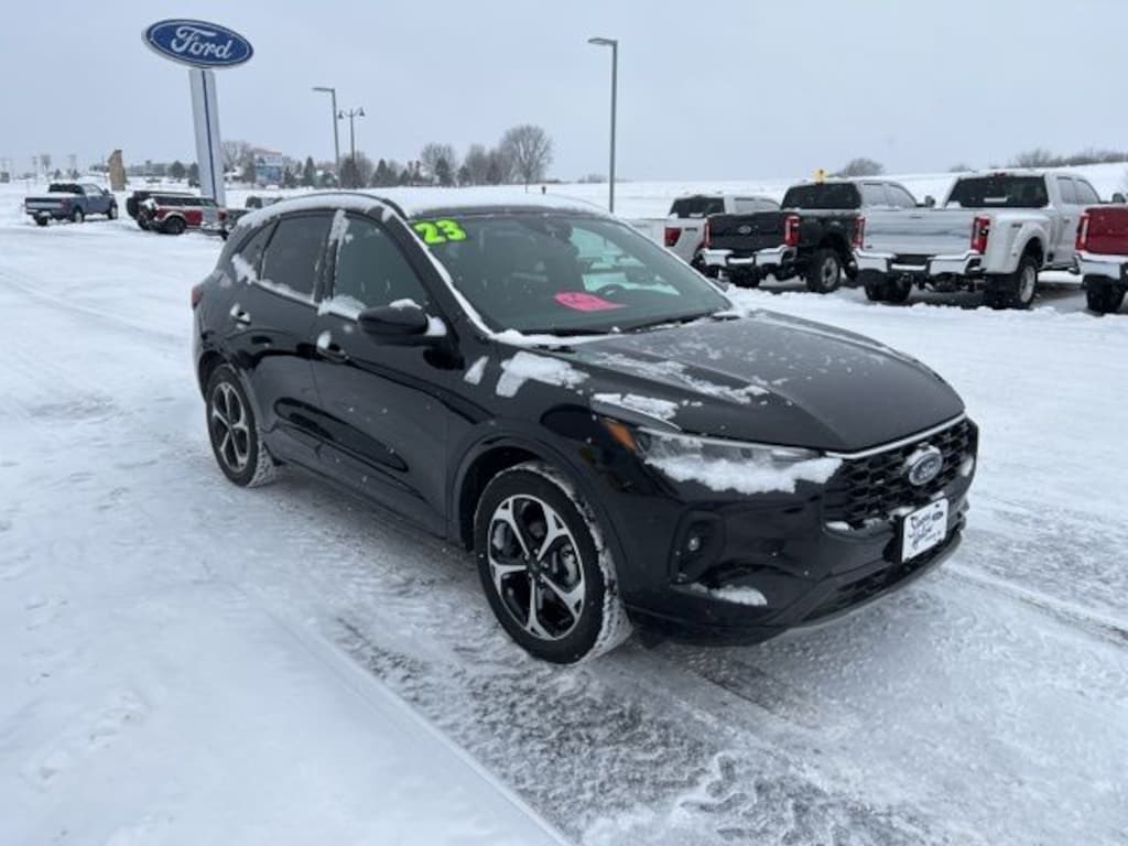 Used 2023 Ford Escape ST-Line Select SUV