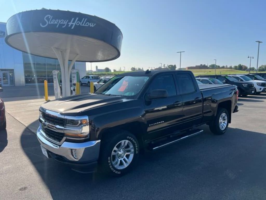 Used 2018 Chevrolet Silverado 1500 LT Truck