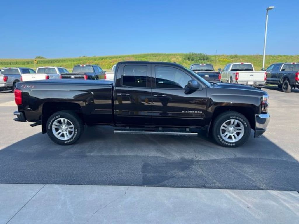 Used 2018 Chevrolet Silverado 1500 LT Truck
