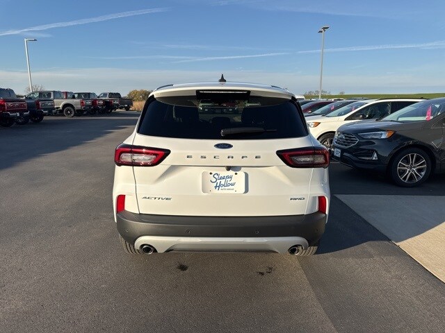 2026 Ford Escape Active photo 3