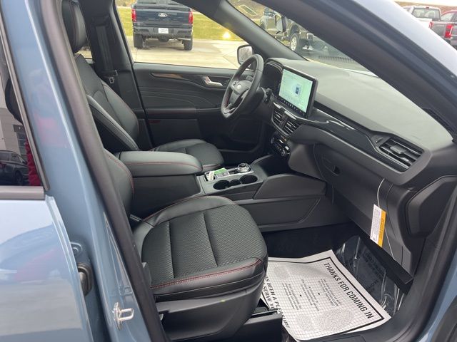 2026 Ford Escape ST-Line - Photo 12
