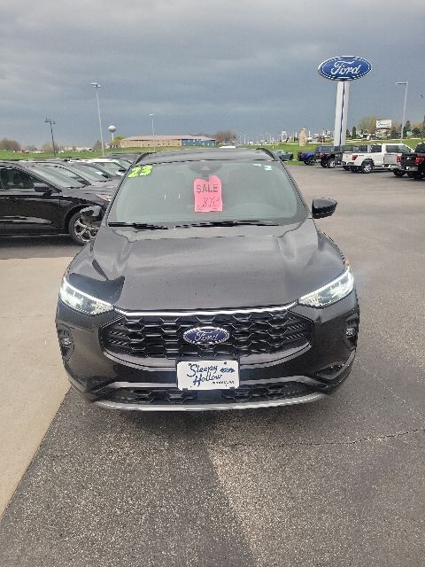 2023 Ford Escape ST-Line Select - Photo 8