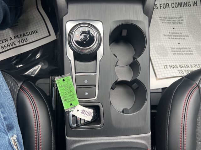 2026 Ford Escape ST-Line - Photo 23