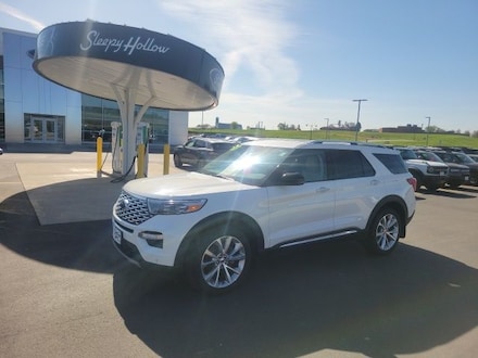 2023 Ford Explorer Platinum SUV