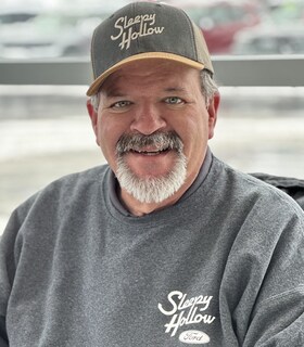 Staff member Barry McDonald from ID_4c13c41004f4