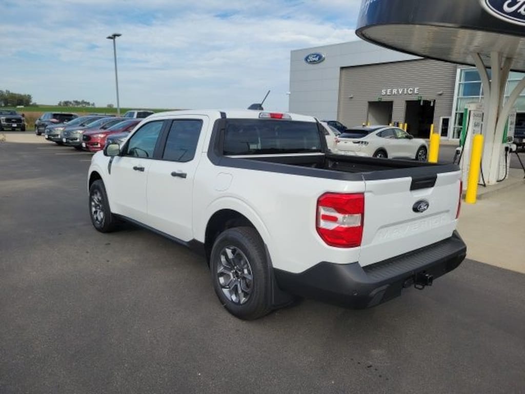 New 2025 Ford Maverick XLT Truck