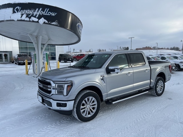 2025 Ford F-150 Lariat's photo