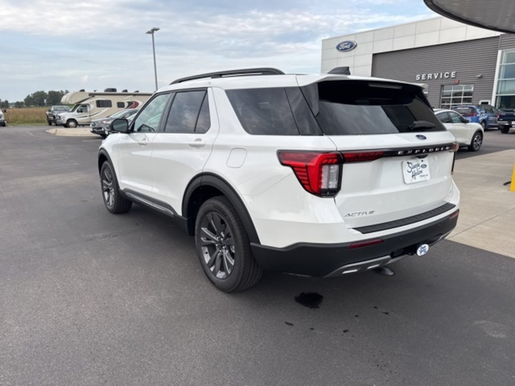 New 2025 Ford Explorer Active SUV