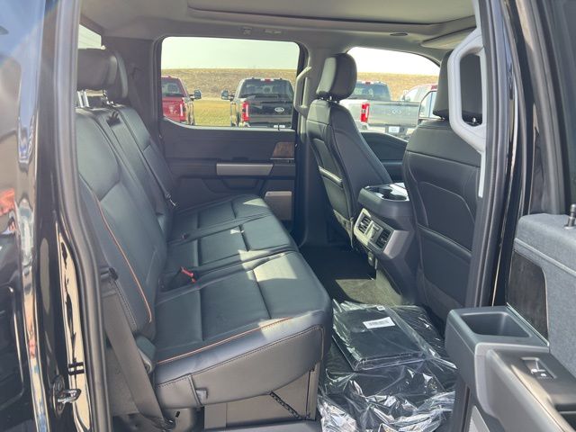 2026 Ford F-250 Super Duty Lariat - Photo 13