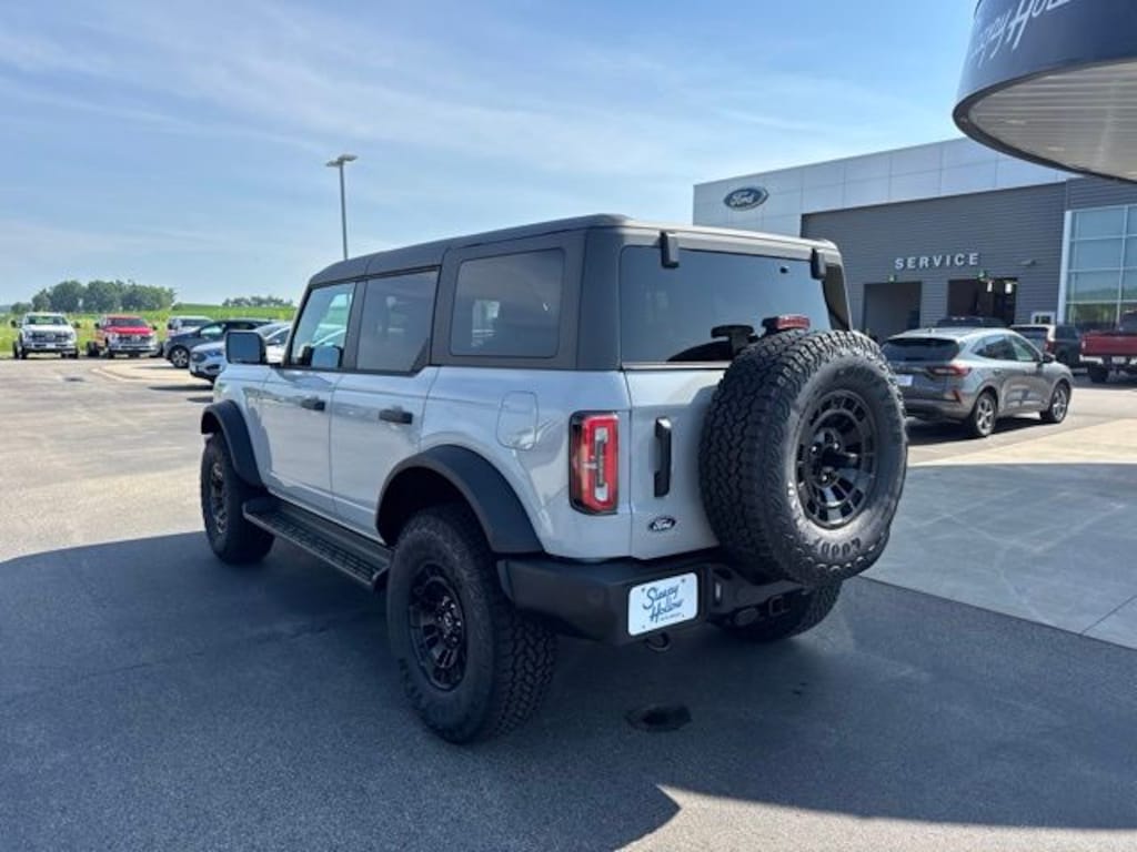 New 2026 Ford Bronco Outer Banks SUV