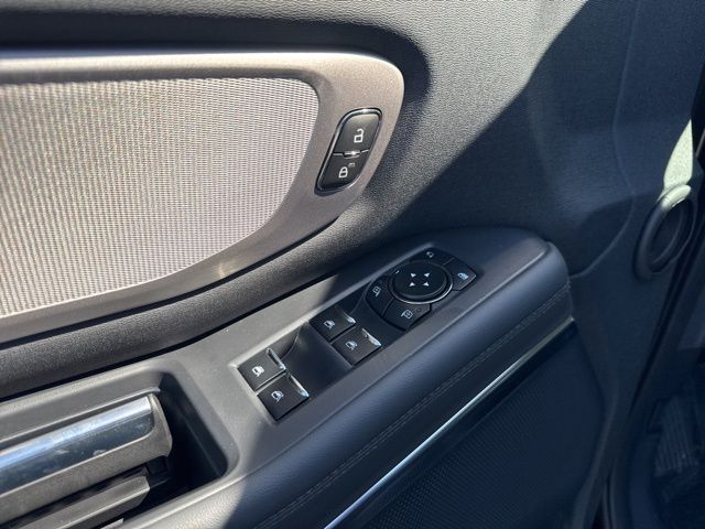 2026 Ford Expedition MAX Active - Photo 11