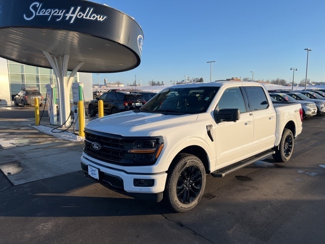 2025 Ford F-150 XLT's photo