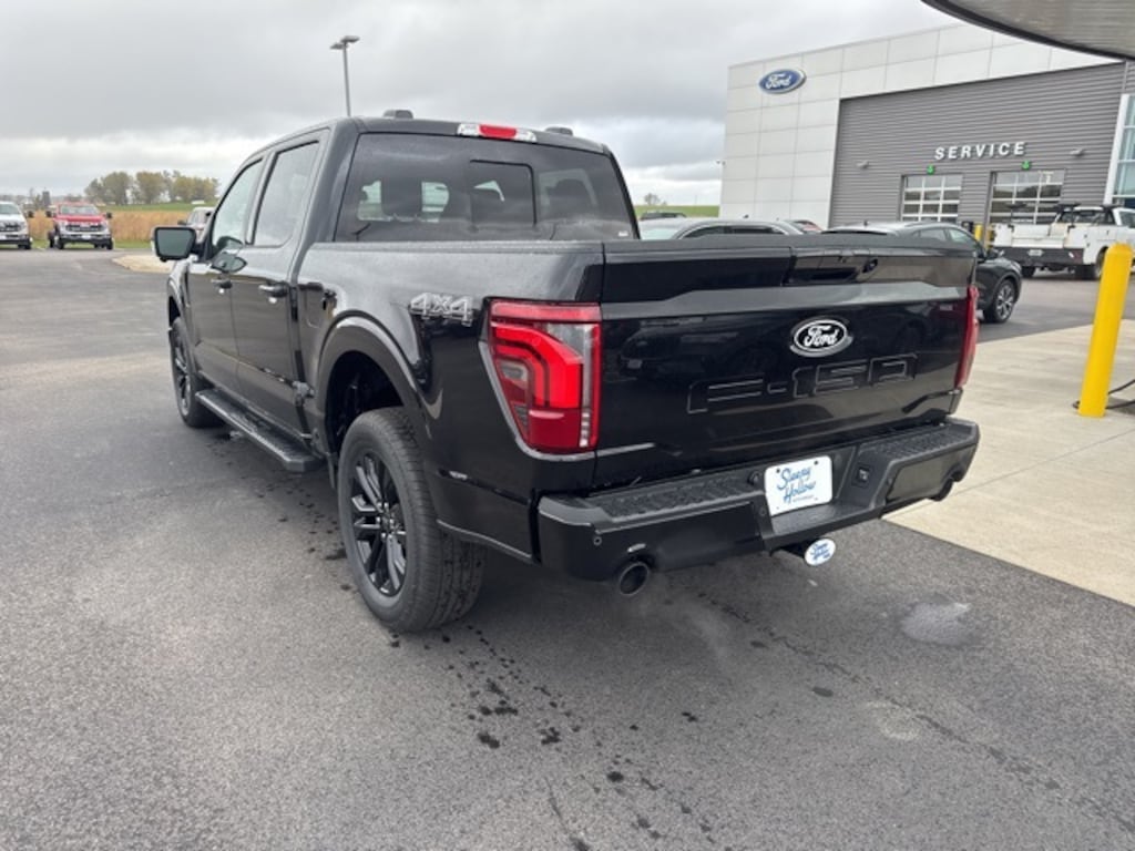 New 2025 Ford F-150 Lariat Truck