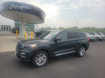 2023 Ford Explorer XLT SUV