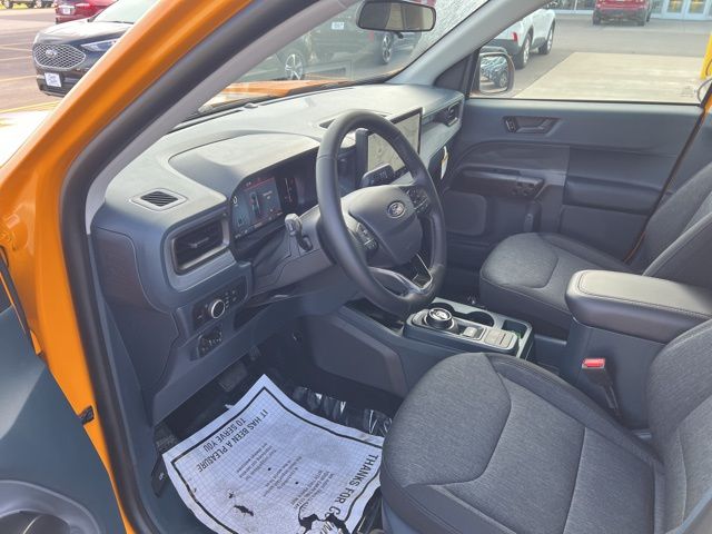 2026 Ford Maverick XLT - Photo 13