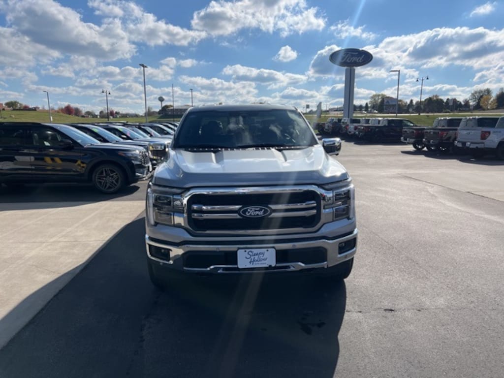 New 2025 Ford F-150 Lariat Truck