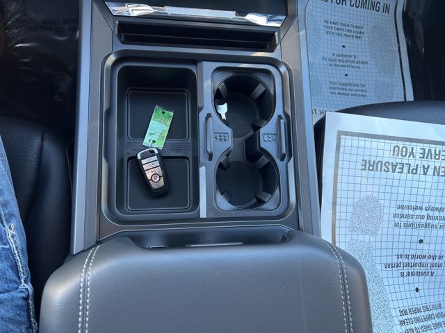 2026 Ford F-350 Super Duty Lariat - Photo 23