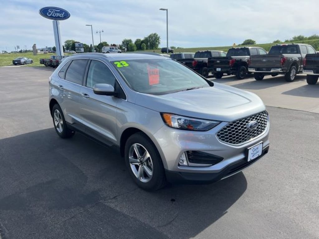 Used 2023 Ford Edge SEL SUV