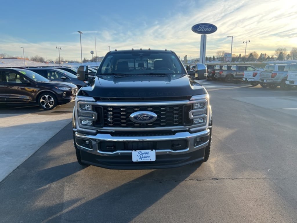 New 2026 Ford F-450 Lariat Truck