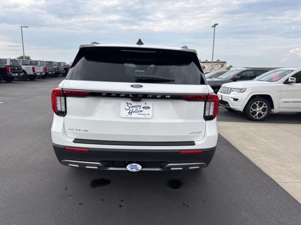 New 2025 Ford Explorer Active SUV
