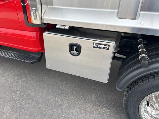 2026 Ford F-550 Super Duty Chassis Cab XL - Photo 13