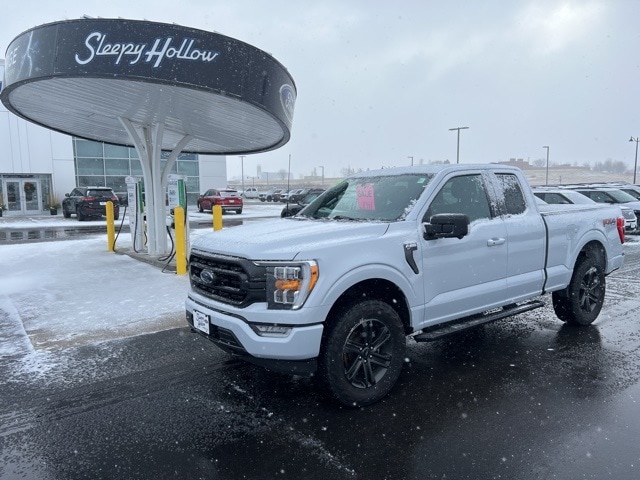 2021 Ford F-150 XLT's photo