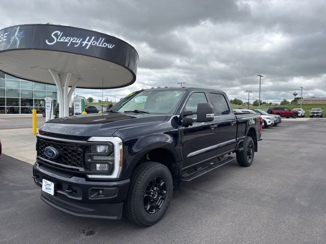 2024 Ford F-250 XL 4x4 Crew Cab 6-3/4' Box's photo