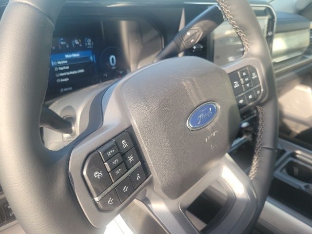 2026 Ford F-350 Super Duty Lariat - Photo 19