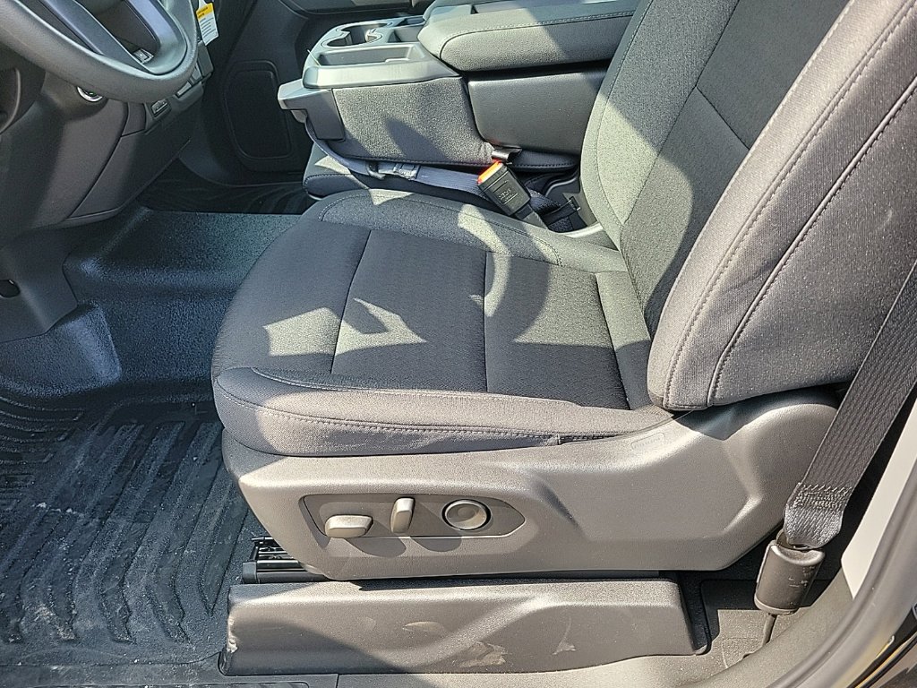 2026 GMC Sierra 1500 Pro - Photo 8