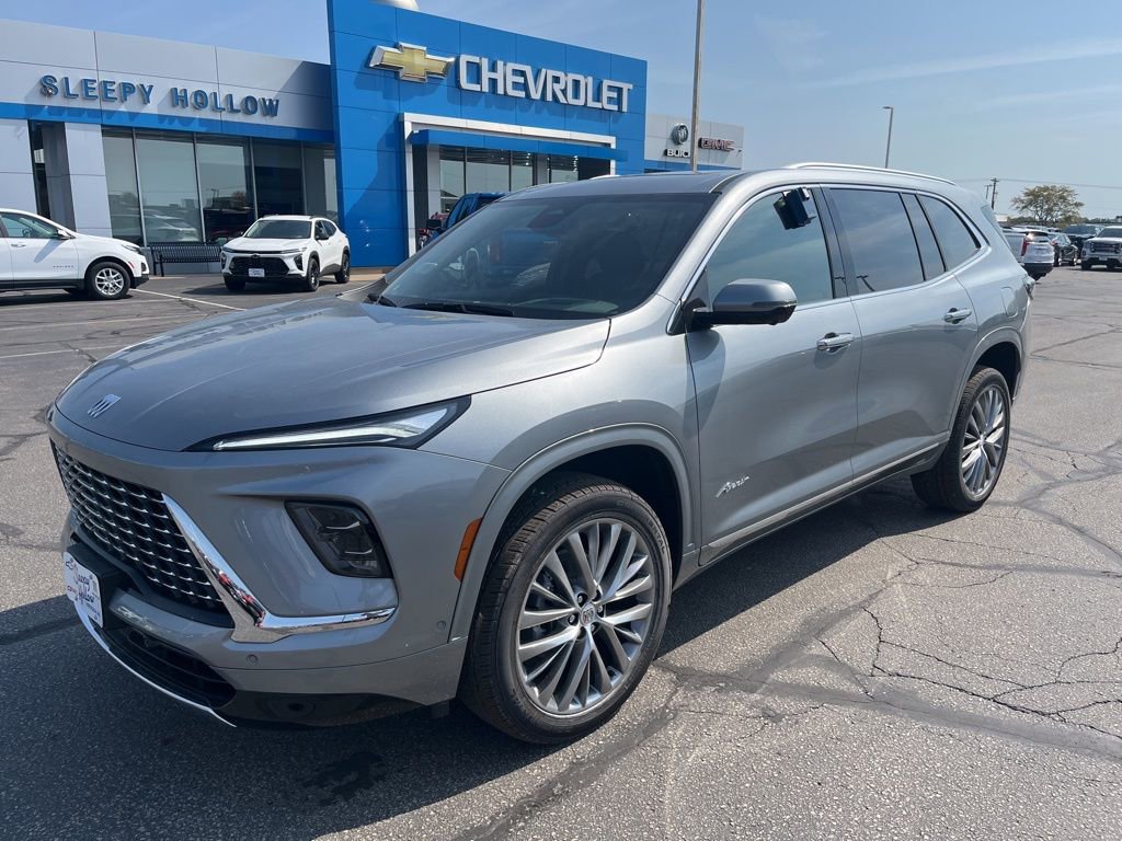 2026 Buick Enclave Avenir AWD's photo