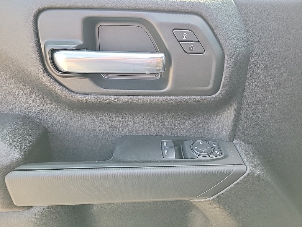 2026 GMC Sierra 1500 Pro - Photo 9