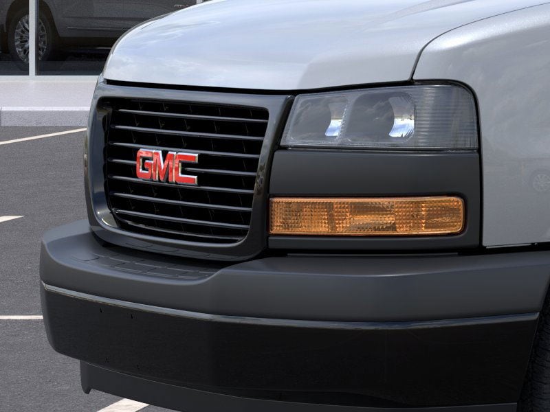 2025 GMC Savana Cargo Work Van - Photo 21