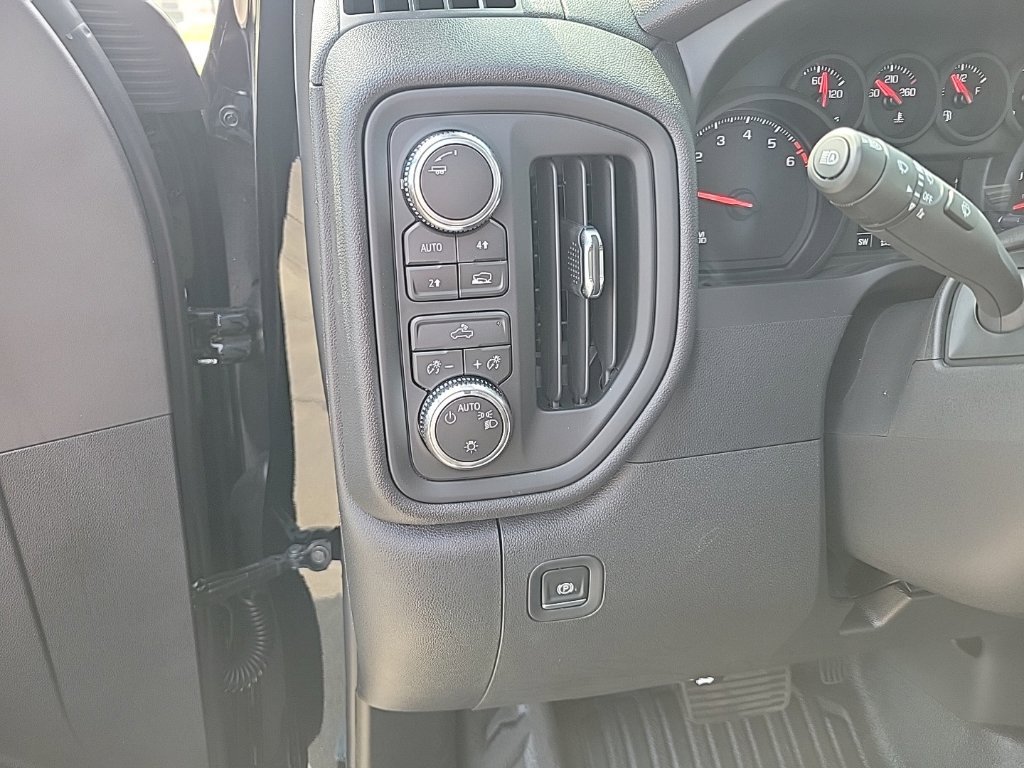2026 GMC Sierra 1500 Pro - Photo 10