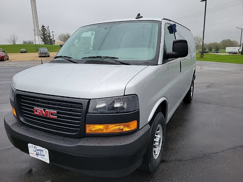 2025 GMC Savana Cargo Work Van