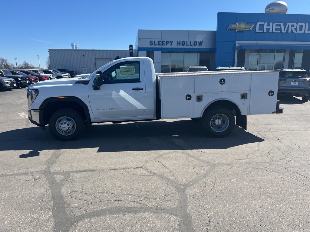New 2026 GMC Sierra 3500 HD Chassis Cab Pro Truck