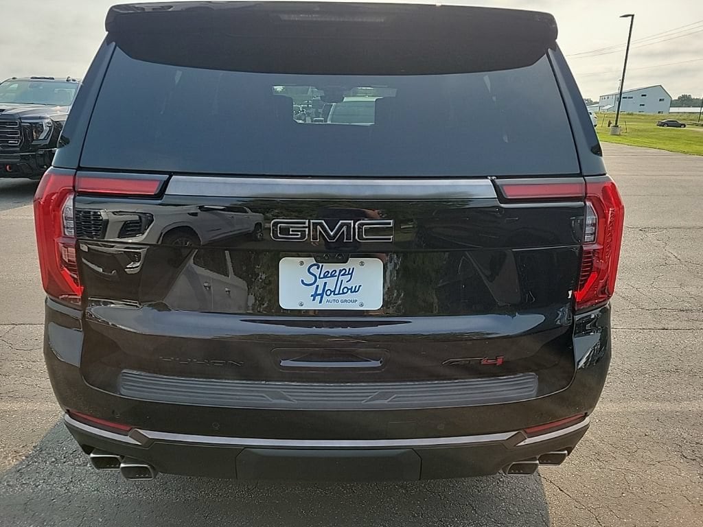 2026 GMC Yukon XL AT4 Ultimate - Photo 6