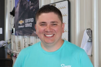 Staff member Jon Vielma from ID_732283