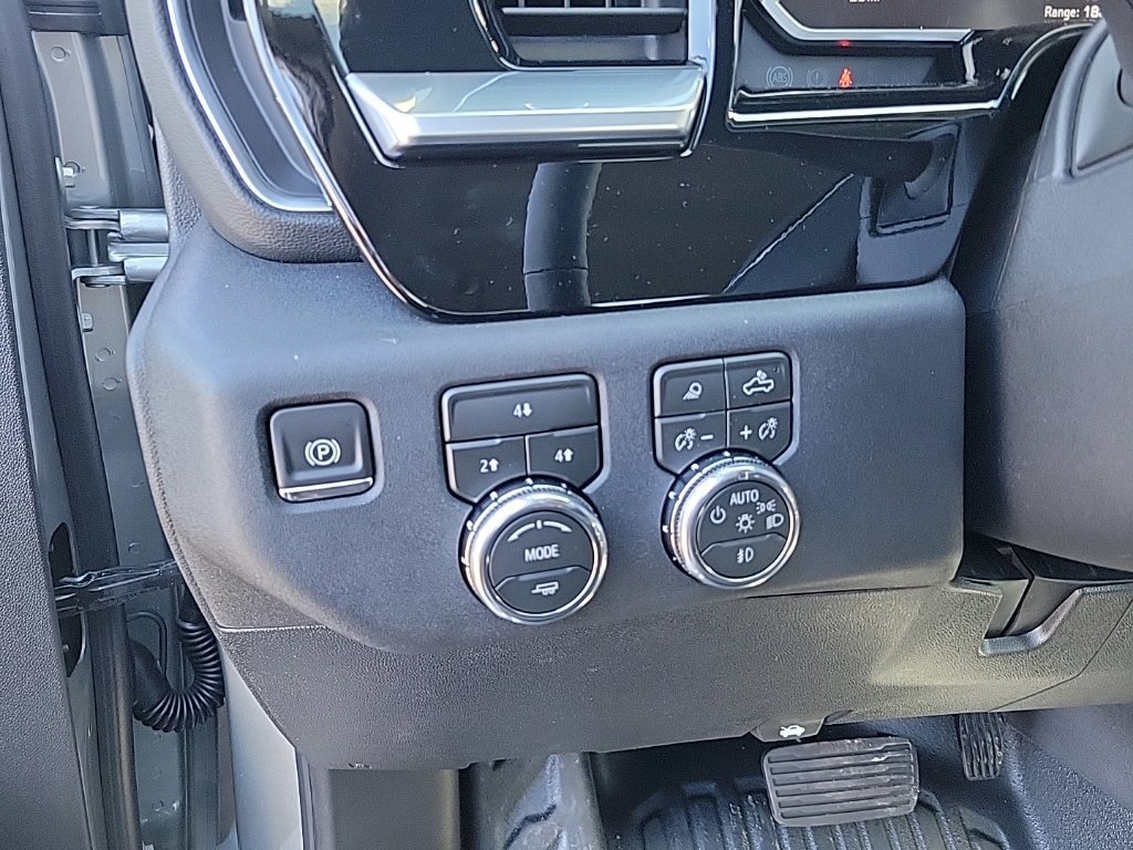 2026 GMC Sierra 3500HD SLE - Photo 9