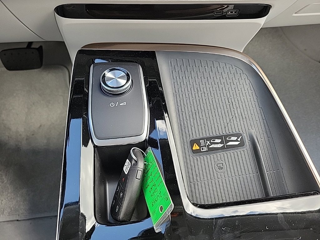 2026 Buick Enclave Avenir - Photo 18