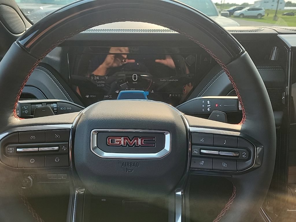 2026 GMC Yukon XL AT4 Ultimate - Photo 17