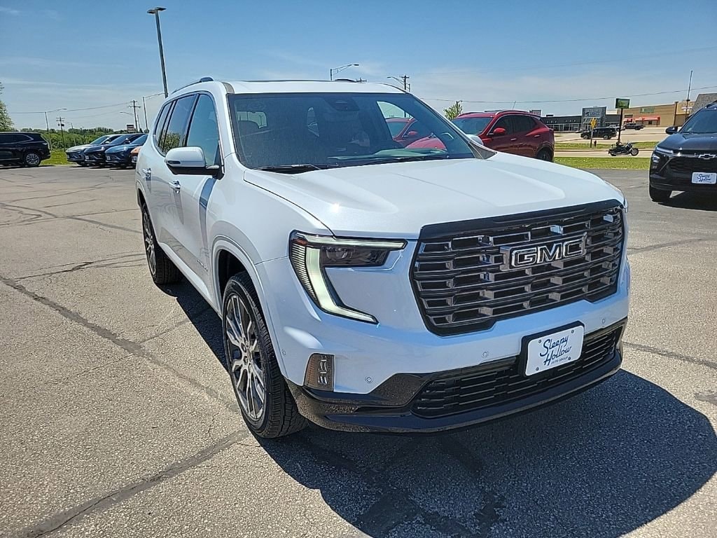 2026 GMC Acadia Denali Ultimate - Photo 3