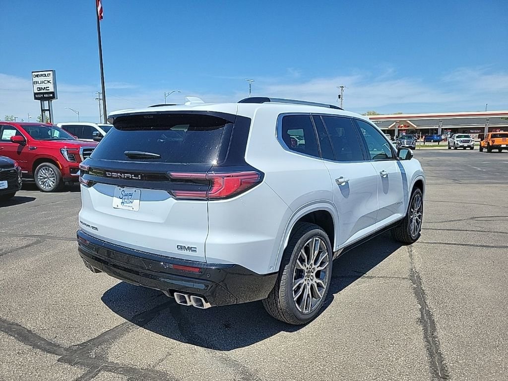 2026 GMC Acadia Denali Ultimate - Photo 5