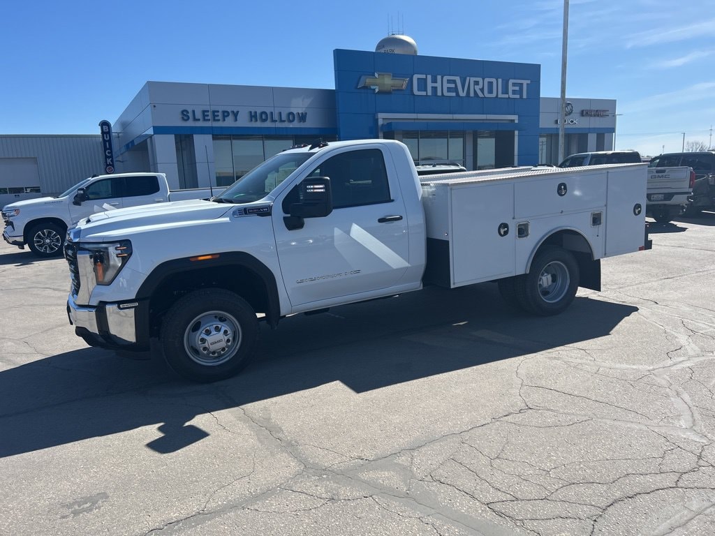 New 2026 GMC Sierra 3500 HD Chassis Cab Pro Truck