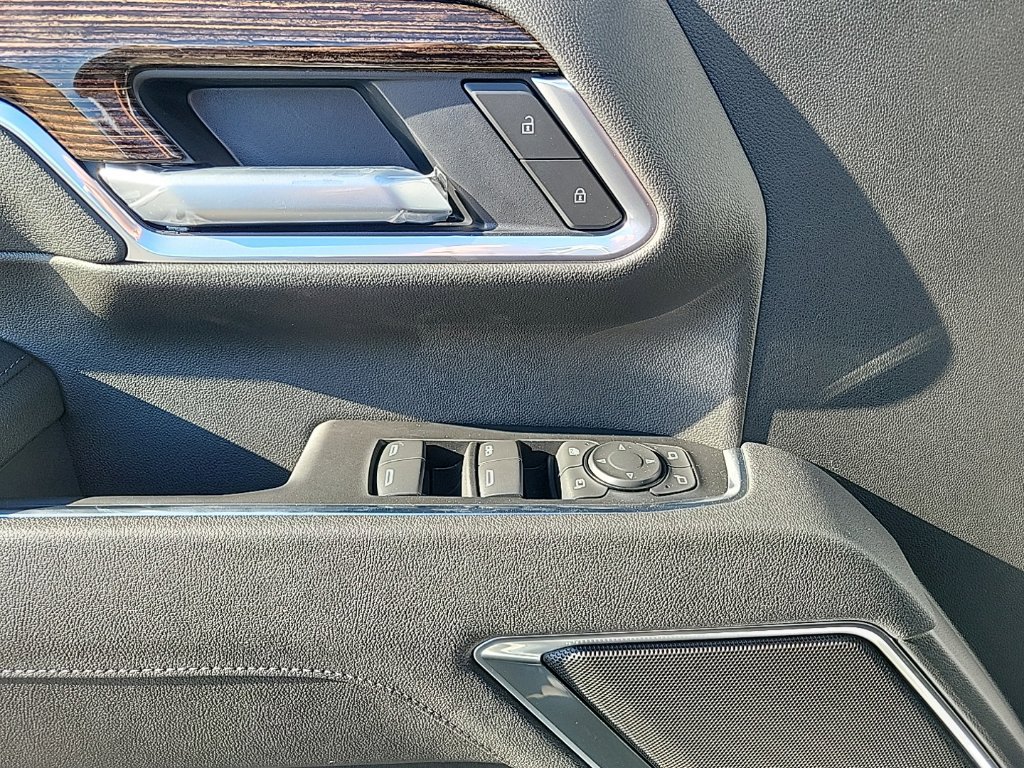 2026 GMC Sierra 3500HD SLE - Photo 10