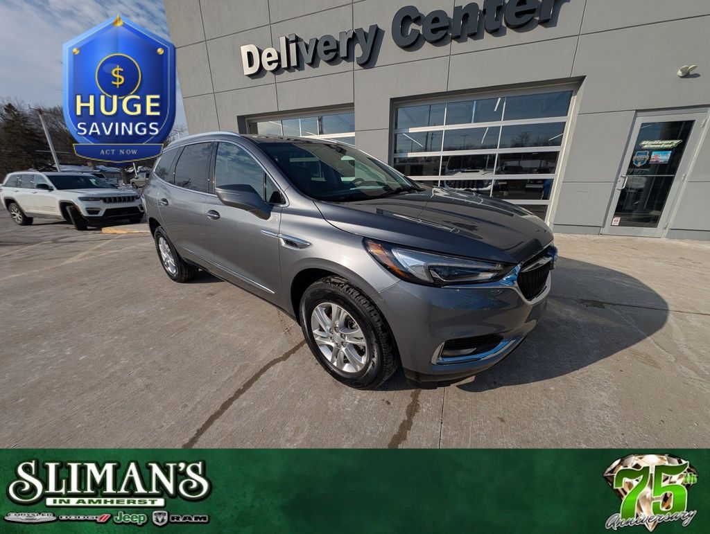 2021 Buick Enclave Essence AWD's photo