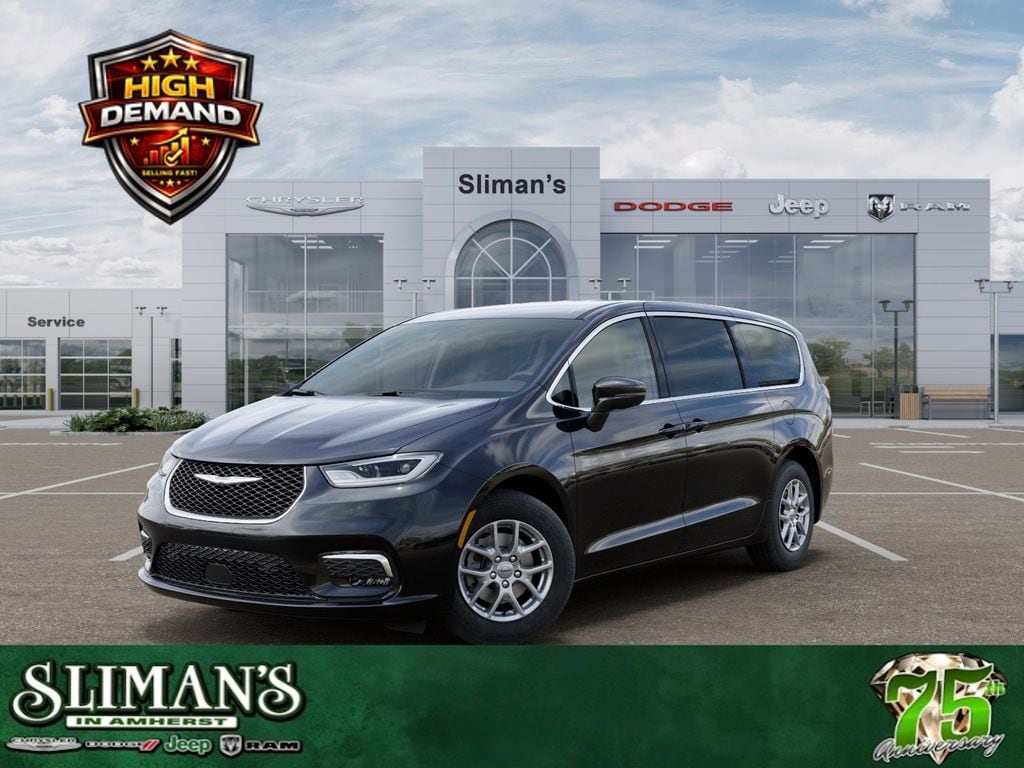 2026 Chrysler Pacifica Select's photo
