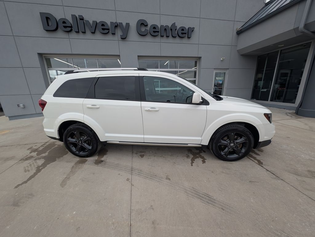 Used 2020 Dodge Journey Crossroad SUV