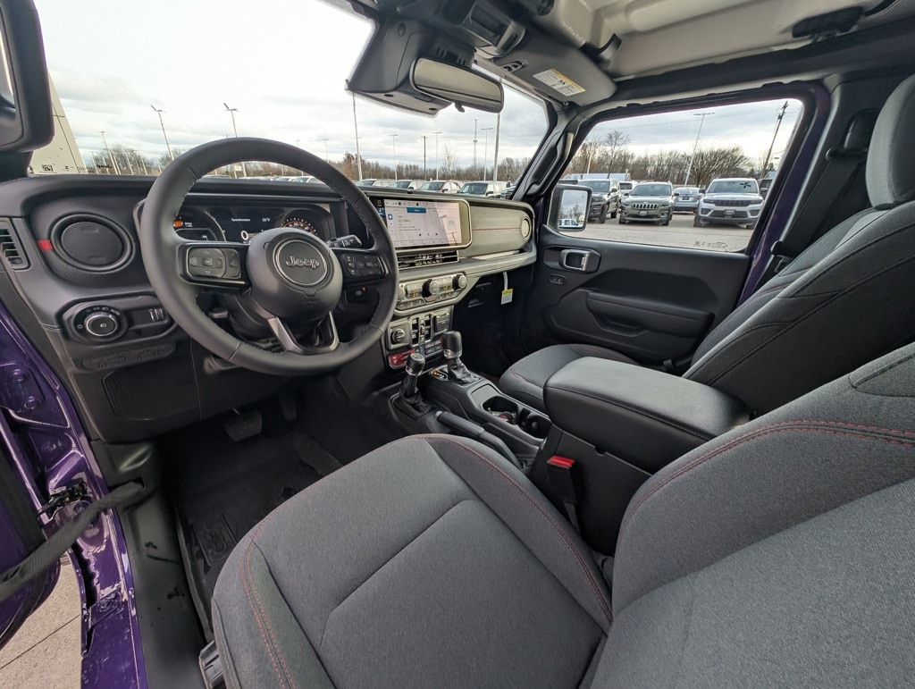 New 2026 Jeep Wrangler 4-DOOR RUBICON Sport Utility