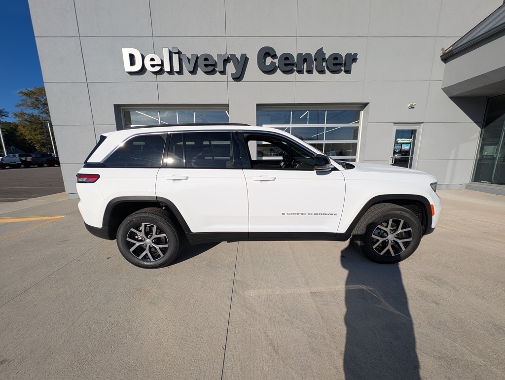 New 2025 Jeep Grand Cherokee LIMITED 4X4 Sport Utility